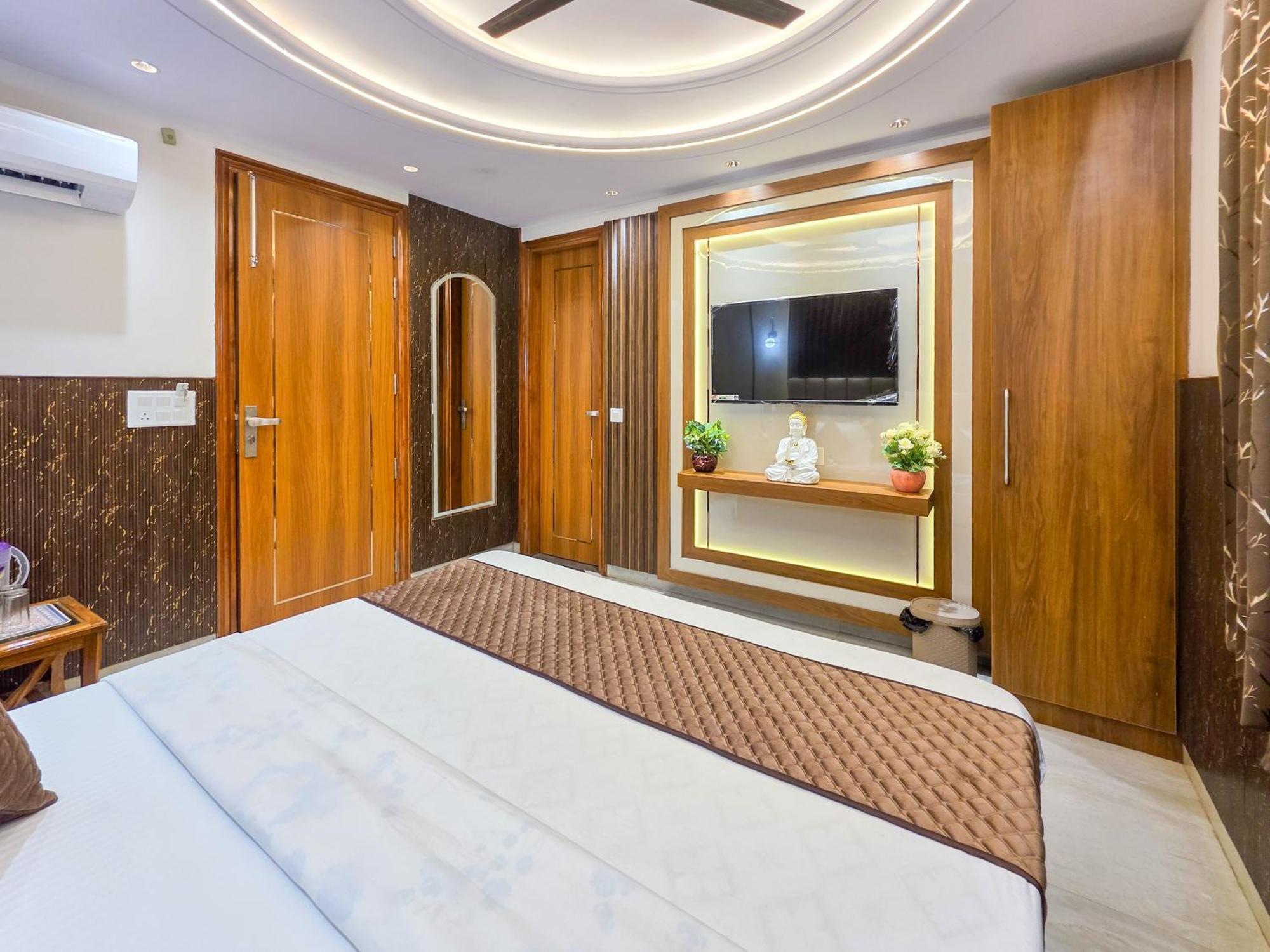 Delhi Delight Premium Bed & Breakfast นิวเดลี ภายนอก รูปภาพ