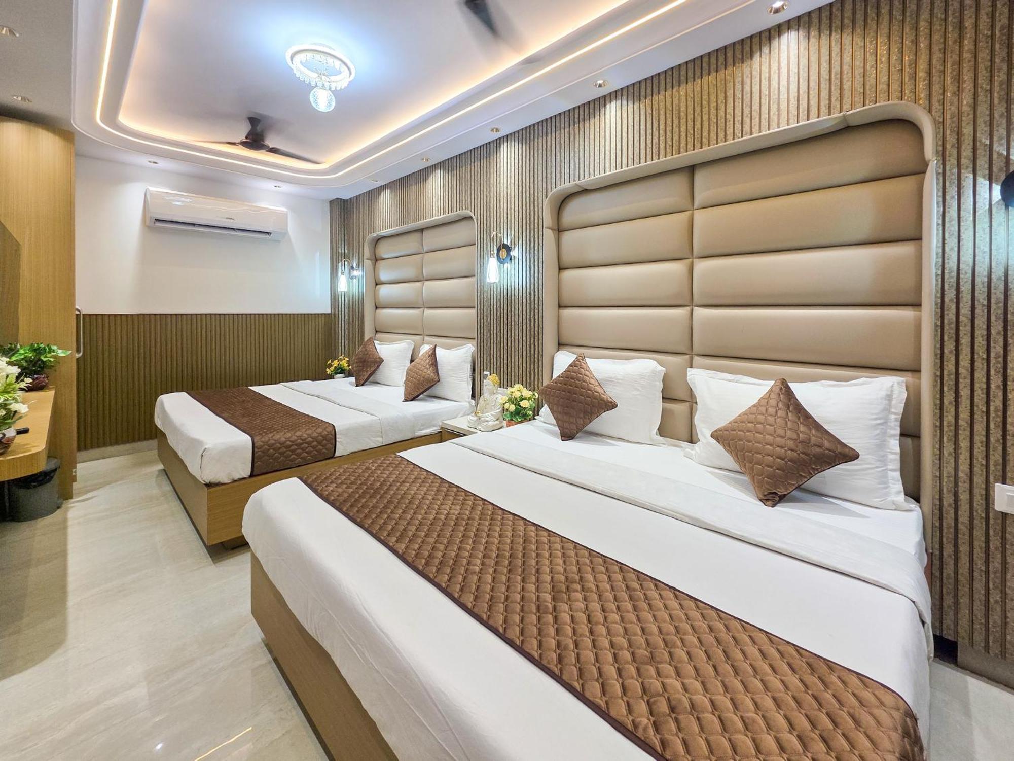 Delhi Delight Premium Bed & Breakfast นิวเดลี ภายนอก รูปภาพ